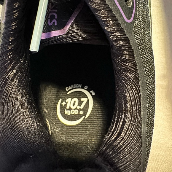 ASICS GEL-KAYANO 30, size 8.5 US - Picture 6 of 10